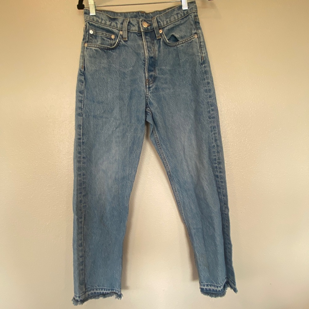Arket Light Wash High Waisted Straight Leg Frayed Hem Jeans 0969538-001 Size 26